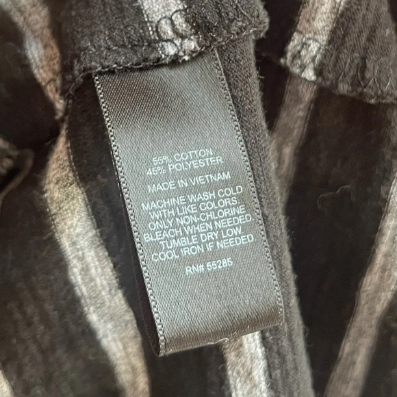 NWOT men’s Express long sleeve crew neck tee - Picture 3 of 5